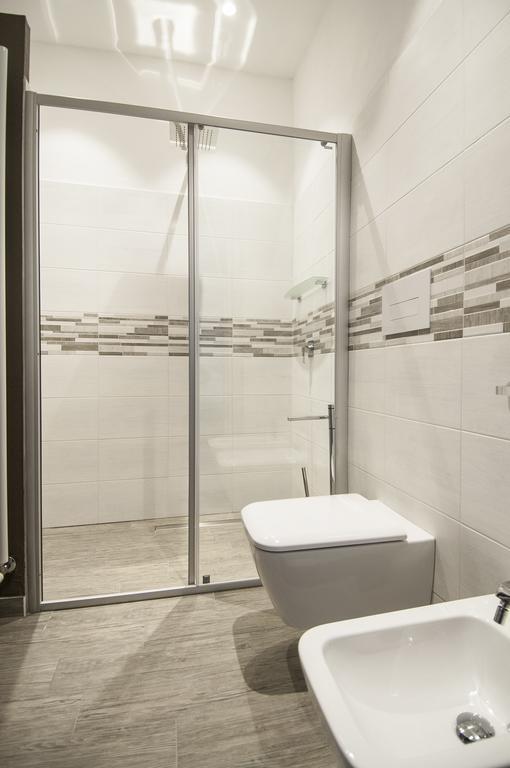 Campione Del Garda Surf House Hostel Pieve  Exterior photo